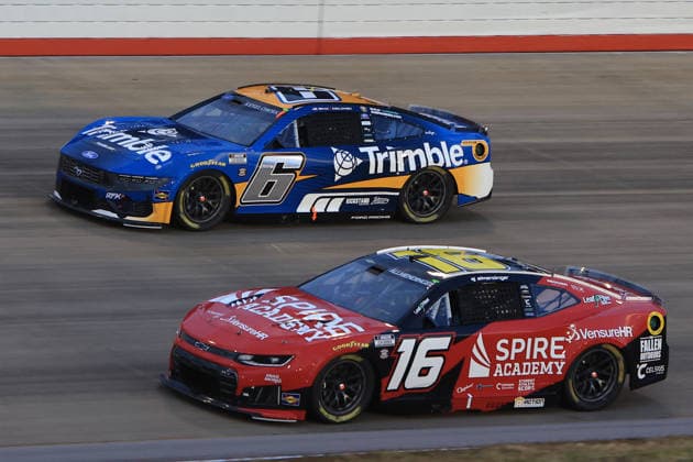 NASHVILLE, TN - MAY 31: AJ Allmendinger ( 16 Kaulig Racing Spire Academy powered by Vensure HR Chevrolet) races with Brad Keselowski ( 6 RFK Racing Trimble Ford) into turn 3 during the running of the NASCAR, Motorsport, USA Cup Series Cracker Barrel 400 on May 31, 2026 at Nashville Superspeedway in Lebanon, TN. (Photo by Jeff Robinson Icon Sportswire) AUTO: MAY 31 NASCAR Cup Series Cracker Barrel 400 EDITORIAL USE ONLY Icon26053120649400