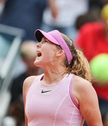(260601) -- PARIS, June 1, 2026 -- Mirra Andreeva celebrates after the women s singles 4th round match between Mirra Andreeva of Russia and Jil Teichmann of Switzerland at the French Open tennis tournament at Roland Garros, Paris, France, May 31, 2026. ) (SP)FRANCE-PARIS-TENNIS-FRENCH OPEN-WOMEN S SINGLES-4TH ROUND WuxHuiwo 
