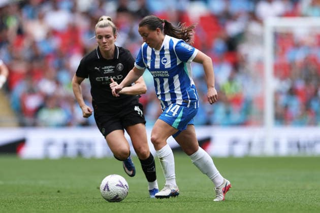 Brighton & Hove Albion v Manchester City - Adobe Women s FA Cup Final Fran Kirby of Brighton & Hove Albion with the ball during the Adobe Women s FA Cup Final match between Brighton & Hove Albion and Manchester City at Wembley Stadium in London on May 31, 2026. London Greater London United Kingdom  Copyright: xMIxNewsx originalFilename:fletcher-brighton260531_npPHM.jpg