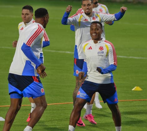 Colombia national team, Nationalteam Training Ahead Of The 2026 World Cup Jhon Arias and Daniel Munoz, players of the Colombian national team, train in Bogota, Colombia, on May 31, 2026, ahead of the 2026 World Cup. Bogota Colombia  Copyright: xDanielxGarzonxHerazox originalFilename:garzonherazo-colombia260531_np2lA.jpg