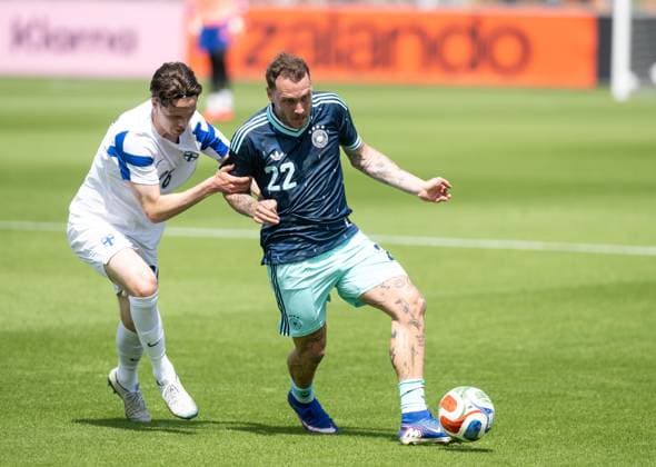 Soccer, men, 2025 2026 season, DFB Campus in Frankfurt, training of the German national team, test match of the reserves against Finland over 2 x 25 minutes, f l Casper Terho Finland , David Raum Germany , 01 06 2026, Copyright: xMatthiasxKochx