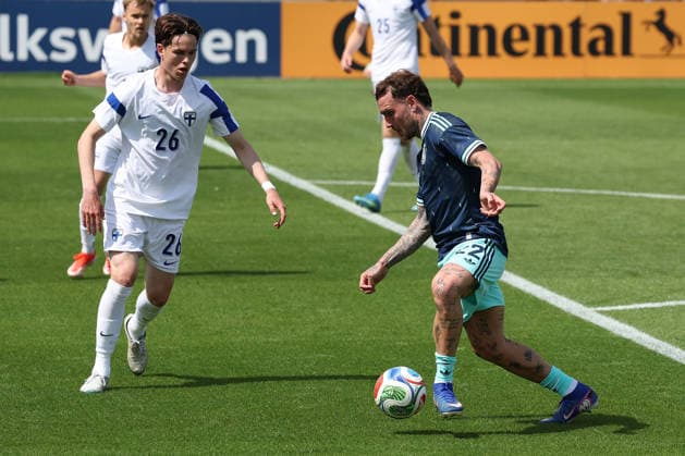 FRANKFURT AM MAIN, DEUTSCHLAND – 01. Juni 2026 Die deutsche Nationalmannschaft verabschiedet sich beim offiziellen Abschiedsevent am DFB-Campus vor der Abreise zur FIFA Fußball-Weltmeisterschaft 2026 in den USA v.l., Kasper Paananen (Finnland), David Raum (Germany) Frankfurt am Main DFB Campus Deutschland Copyright: xJoaquimxFerreirax