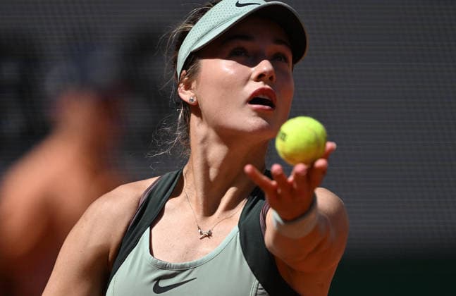 2026 French Open, Roland-Garros - Day 9 PARIS, FRANCE - JUNE 1: Anna Kalinskaya in action against Anastasia Potapova (not seen) of Austria during their Women s singles fourth-round match on Day Nine of the 2026 French Open tennis tournament at the Roland-Garros Complex in Paris, France, on June 1, 2026. Burak Akbulut Anadolu Paris France. Editorial use only. Please get in touch for any other usage.  Copyright: x2026xAnadoluxBurakxAkbulutx
