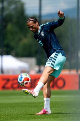 GER, Germany vs Finland, farewell event and training match, World Cup preparation 2026 01 06 2026, DFB Campus, Frankfurt am Main, GER, Germany vs Finland, farewell event and training match, World Cup preparation 2026, in the picture Leroy Sane Germany, 19 on the ball, nordphotoxGmbHx xMemmler nph00005