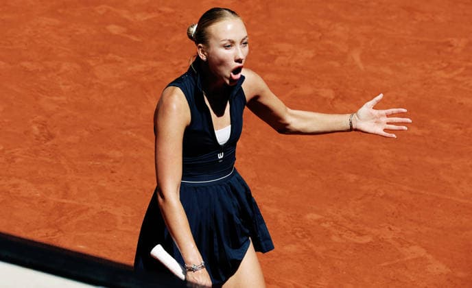 TENNIS - French Open 2026 PARIS,FRANCE,01.JUN.26 - TENNIS - WTA, Tennis Damen Tour, French Open, Roland Garros, Grand Slam. Image shows the disappointment of Anastasia Potapova (AUT).  GEPAxpictures xMatthiasxHauer