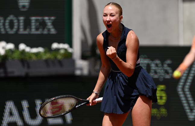 2026 French Open, Roland-Garros - Day 9 PARIS, FRANCE - JUNE 1: Anastasia Potapova of Austria in action against Anna Kalinskaya (not seen) during their Women s singles fourth-round match on Day Nine of the 2026 French Open tennis tournament at the Roland-Garros Complex in Paris, France, on June 1, 2026. Burak Akbulut Anadolu Paris France. Editorial use only. Please get in touch for any other usage.  Copyright: x2026xAnadoluxBurakxAkbulutx