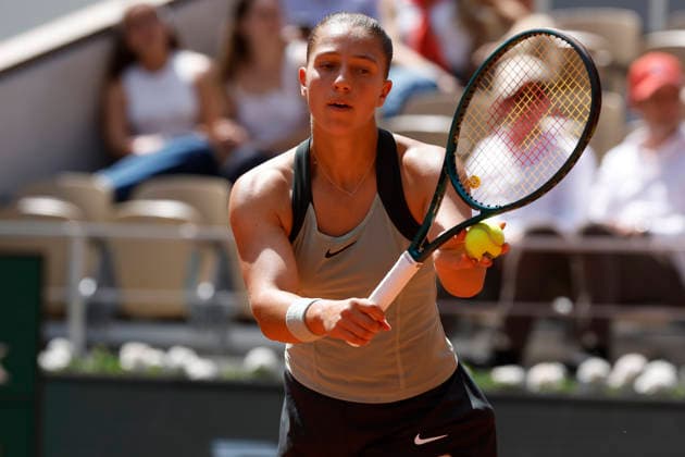 June 1, 2026, Paris, Paris, France: Diane PARRY (FRA) in action during the tennis Grand Slam of Roland Garros 2026, at Roland Garros Stadium - on June 31 1st 2026 .Paris - France Paris France - ZUMAb253 20260601_zsp_b253_072 Copyright: xLoicxBaratouxx