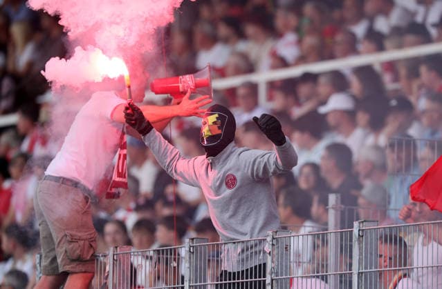 Würzburg, 01 06 2026, Stadion am Dallenberg, soccer, promotion match to the 3 Liga, second leg , FWK Würzburger Kickers vs 1 FC Lok Leipzig , Würzburg, 01 06 2026, Stadion am Dallenberg, soccer, promotion match to the 3 Liga, second leg , FWK Würzburger Kickers vs 1 FC Lok Leipzig , In the picture fans of Würzburg ignite Bengalos , Only for journalistic purposes Only for editorial use , There is no model release declaration of consent with the persons depicted PICTURE POINT assumes no liability for infringement of personal rights , Picture Point