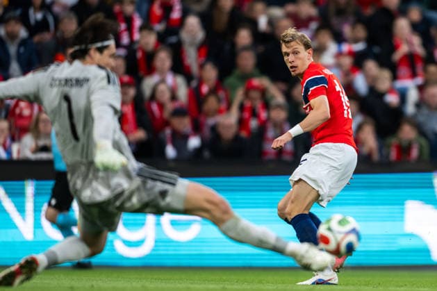 260601 Marcus Holmgren Pedersen of Norway during the international friendly football match between Norway and Sweden on June 1, 2026 in Oslo Photo Marius Simensen BILDBYRAN COP 238 JM0820 bbeng fotboll football soccer fotball träningslandskamp privatlandskamp landskamp international friendly norge norway sver sver sweden sverige a  Copyright: MARIUSxSIMENSEN BB260601BB865