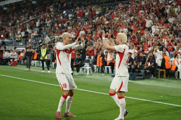 June 1, 2026, Kadikoy, Istanbul, Turkey: Mert Muldur (L) and Baris Alper Yilmaz (R) of Turkey celebrates after scoring during the Turkey-North Macedonia match at Fenerbahce Sukru Saracoglu Stadium in Istanbul on June 1, 2026, as part of the preparations for the 2026 FIFA World Cup, WM, Weltmeisterschaft, Fussball 2026 FIFA World Cup Preparations - Turkey Vs North Macedonia  - ZUMAu194 20260601_zip_u194_013 Copyright: xTolgaxUluturkx