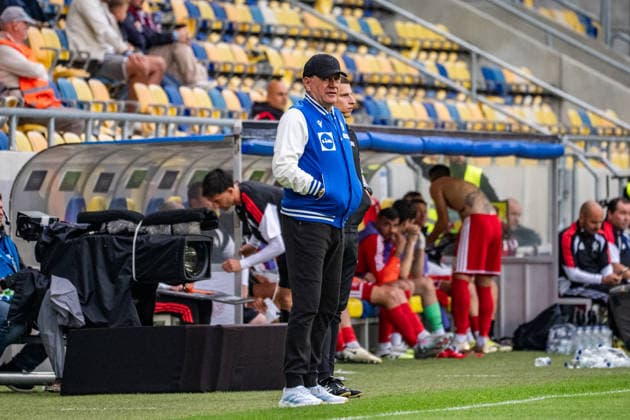 Slovakia v Malta - International Friendly, Länderspiel, Nationalmannschaft Match Vladimir Weiss, head coach of Slovakia, in action during the international friendly match between Slovakia and Malta at MOL Arena in Dunajska Streda, Slovakia, on June 1, 2026. Dunajska Streda Slovakia  Copyright: xMatejxSaganx originalFilename:sagan-slovakia260601_npjQh.jpg