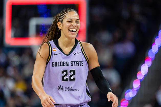 SAN FRANCISCO, CA - JUNE 02: Veronica Burton 22 of the Golden State Valkyries smiles at halftime during a game against the Portland Fire on June 2, 2026 at Chase Center in San Francisco, CA. (Photo by Matthew Huang Icon Sportswire) WNBA, Basketball Damen, USA JUN 02 Portland Fire at Golden State Valkyries EDITORIAL USE ONLY Icon260602018