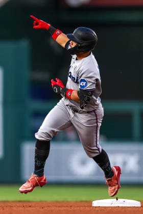 June 2, 2026, Washington D.C, District Of Columbia, United States: Washington, DC; Miami Marlins left fielder Heriberto HernoÂ¡ndez (13) gestures after hitting a home run during the Major League Baseball game between the Washington Nationals and the Miami Marlins at Nationals Park on Tuesday, June 2, 2026. The Marlins beat the Nationals 7-3. Washington D.C United States - ZUMAp258 20260602_znp_p258_069 Copyright: xStevexPrakopex