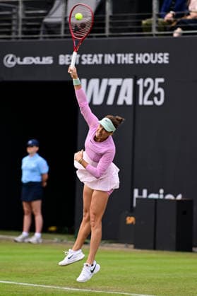 Tennis Lexus Birmingham Open Tatiana Maria of Germany serves during the Lexus Birmingham Open WTA125 ATP, Tennis Herren Challenger tennis at Edgbaston Priory Club, Birmingham, UK on 3 June 2026. Birmingham Edgbaston Priory Club West Midlands UK Editorial use only , Copyright: xDennisxGoodwinx PSI-24320-0013