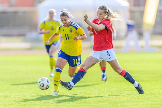 260603 Johanna Renmark of Sweden and Mina Bergersen of Norway during the U23 womenÂs international friendly football match between Sweden and Norway on June 3, 2026 in Kalmar Photo Suvad Mrkonjic BILDBYRAN COP 170 SM0467 fotboll football soccer fotball u23 under 23 sverige sweden norge norway dam bbeng  Copyright: SUVADxMRKONJIC BB260603SM086