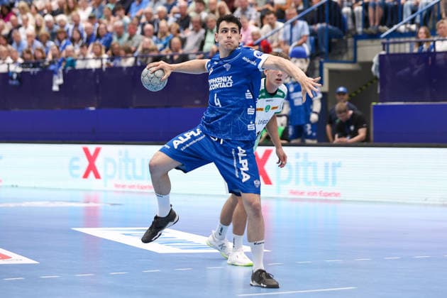 2026 06 03, xkwix, Handball, HBL, TBV Lemgo Lippe SC DHfK Leipzig, PHOENIX CONTACT arena, 33 Matchday, Season 2025 2026 Samuel Zehnder TBV Lemgo Lippe 4 at free throw Photo xKamilxWilkowskixPressefotoKochx North Rhine-Westphalia Germany
