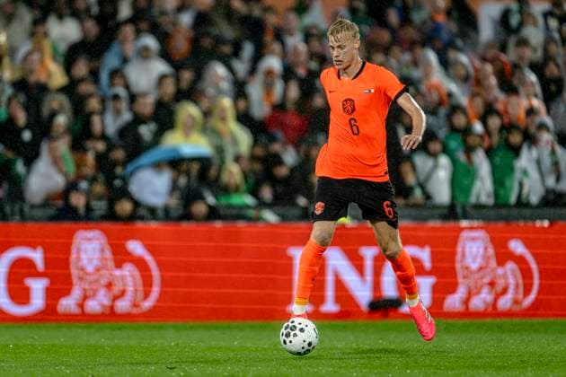 ROTTERDAM Jan Paul van Hecke of the Netherlands during the 2026 World Cup friendly match between the Netherlands and Algeria at Stadium De Kuip on June 3, 2026 in Rotterdam, the Netherlands Photo by Stefan Koops EYE4IMAGES DeFodi Images