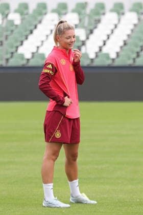 DFB U23 womens national team training Germany, 03 06 26 Julia Landenberger 20, Germany U23, RB Leipzig soccer, DFB U23 womens national team Germany trains on 03 06 26 at Alfred Kunze Sportpark Leipzig Leutzsch Copyright: xBEAUTIFULxSPORTS JanxKaeferx