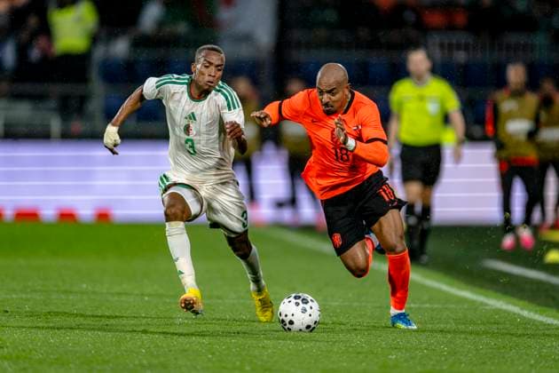 ROTTERDAM lr Achref Abada of Algeria, Donyell Malen of the Netherlands during the 2026 World Cup friendly match between the Netherlands and Algeria at Stadium De Kuip on 3 June 2026 in Rotterdam, the Netherlands Photo by Stefan Koops EYE4IMAGES DeFodi Images