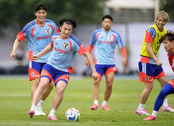Football: Japan players train in Mexico Members of the Japan men s national football team practice on June 3, 2026, during their pre-World Cup camp in Monterrey, Mexico.  A14AA0005617669P