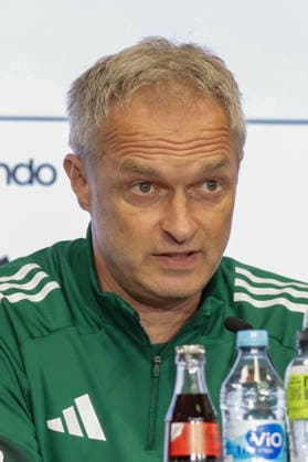 04 06 2026, xgrfx, Football DFB Media Dates, German Womens National Team Press Conference and Final Training v l Christian Wück German Womens National Team DFL DFB REGULATIONS PROHIBIT ANY USE OF PHOTOGRAPHS as IMAGE SEQUENCES and or QUASI VIDEO Cologne