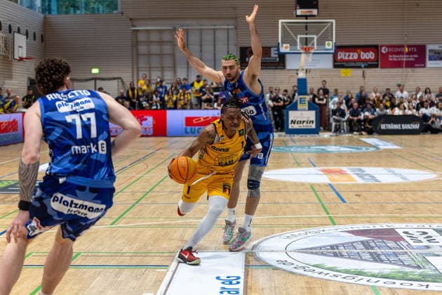 Anzac Joseph Dennis Rissetto Phoenix Hagen, 77 Phillip Montreal Russell Bozic Estriche Knights Kirchheim, 01 Dominick Jordan von Waaden Phoenix Hagen, 13 GER, Bozic Estriche Knights Kirchheim vs Phoenix Hagen, BARMER 2 Basketball Bundesliga, Playoffs Final Game 1, Season 2025 2026, 04 06 2026 GER, Bozic Estriche Knights Kirchheim vs Phoenix Hagen, BARMER 2 Basketball Bundesliga, Playoffs Final Game 1, Season 2025 2026, 04 06 2026 Kirchheim unter Teck Copyright: xEibner-Pressefoto NinaxSanderx EP_NSR