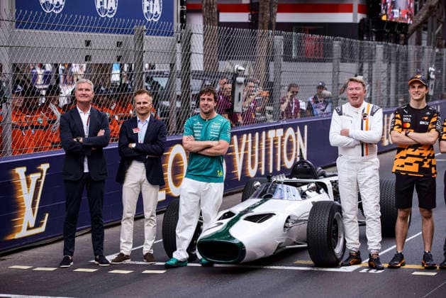 F1 - MONACO GRAND PRIX 2026 McLaren F1 Team 1000th Grand prixs celebration picture David Coulthard, Heikki Kovalainen, Fernando Alonso, Mika Hakkinen, Oscar Piastri, McLaren M2B during the Formula 1 Grand Prix de Canada 2026, 6th round of the 2026 Formula One World Championship, WM, Weltmeisterschaft from June 5 to 7, 2026 on the Circuit de Monaco, in Monte-Carlo, Monaco - Monte-CarloMonaco  Copyright: xXavixBonillax