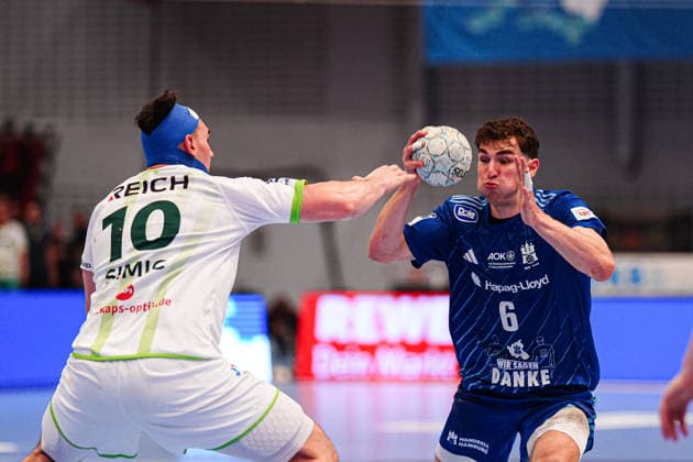 Josip Simic HSG Wetzlar, 10 , Elias Kofler Handball Sport Verein Hamburg, 06 GER, Handball Sport Verein Hamburg vs HSG Wetzlar, Handball, 1 Bundesliga, Matchday 33, Season 2025 2026, 04 06 2026 GER, Handball Sport Verein Hamburg vs HSG Wetzlar, Handball, 1 Bundesliga, Matchday 33, Season 2025 2026, 04 06 2026 Hamburg Copyright: xEibner-Pressefoto MarcelxvonxFehrnx EP_MFN