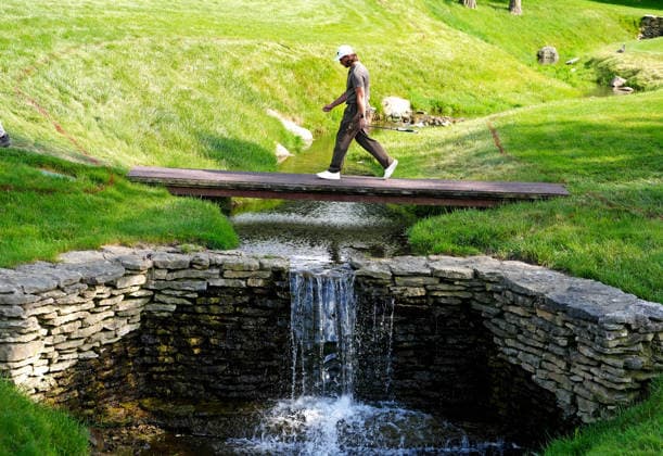 DUBLIN, OH - JUNE 05: PGA, Golf Herren golfer Tommy Fleetwood walks across a bridge on the 17th hole on June 5, 2026 during the second round of the Memorial Tournament presented by Workday at Muirfield Village Golf Club in Dublin, Ohio. (Photo by Brian Spurlock Icon Sportswire) GOLF: JUN 05 PGA the Memorial Tournament presented by Workday EDITORIAL USE ONLY Icon26060515