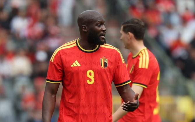 Belgium s Romelu Lukaku gestures during a friendly soccer game between Belgian national team, Nationalteam Red Devils and Tunisia, Saturday 06 June 2026 in Brussels, part of the preparations for the 2026 FIFA World Cup, WM, Weltmeisterschaft, Fussball VIRGINIExLEFOUR  x176305408x