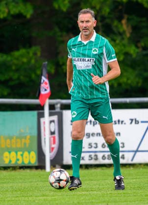 06 06 2026 Soccer friendly match traditional team SF Sportfreunde Laubendorf traditional team SpVgg Greuther Fürth xwoxzix Achim Beierlorzer 2, SpVgg Greuther Fürth cropped single image