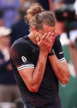 Alexander Zverev GER cheers after the victory, Cheers, Joy, Emotion, Men s Singles, Men s Singles, Final, Final Tennis French Open 2026 Roland Garros Paris France 7 June 2026 Copyright: xJuergenxHasenkopfx