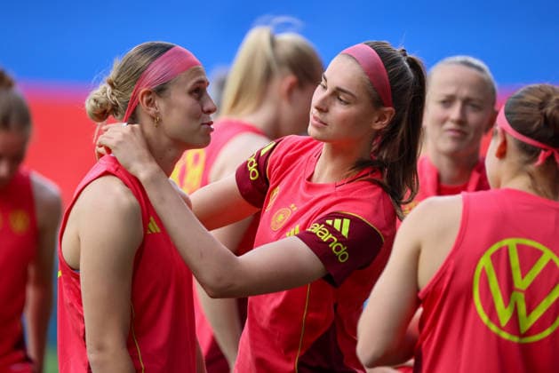 Ljubljana, Slovenia 08 06 2026 Final training of the DFB womens team before the World Cup qualifier against Slovenia In the picture from left Klara Bühl Buehl Germany and Jule Brand Germany Copyright: HMBxMedia MadeleinexFantini