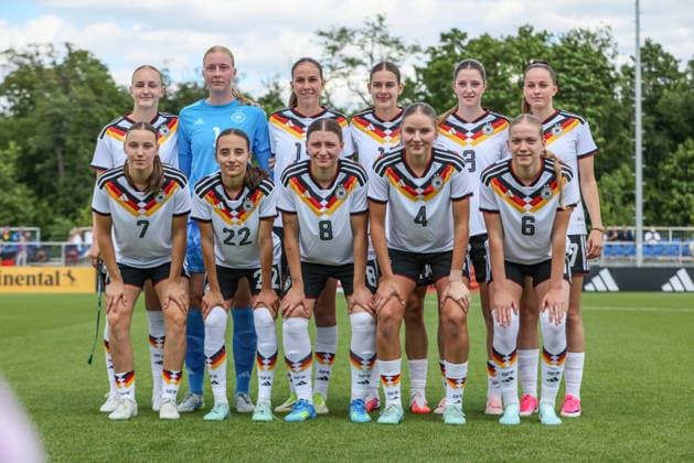 GER, Frankfurt, Germany U19 vs USA U19 friendly match, Football, DFB, 2025 2026 season, DFB Campus, second match in picture starting eleven Germany U19 women vs USA DFB DFL REGULATIONS PROHIBIT ANY USE OF PHOTOGRAPHS AS IMAGE SEQUENCES AND OR QUASI VIDEO, 09 06 2026 Copyright: HMBxMedia HendrikxHamelau