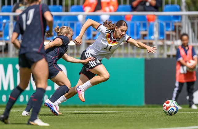 GER, Frankfurt, Germany U19 vs USA U19 friendly match, Football, DFB, 2025 2026 season, DFB Campus, second match in picture Leni Marie Eggert Germany U19 Women 11 DFB DFL REGULATIONS PROHIBIT ANY USE OF PHOTOGRAPHS AS IMAGE SEQUENCES AND OR QUASI VIDEO, 09 06 2026 Copyright: HMBxMedia HendrikxHamelau