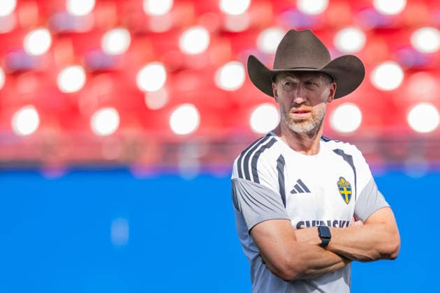 260609 Head coach Graham Potter of the Swedish national football team at a training session during day 2 of the FIFA World Cup 2026 on June 9, 2026 in Dallas Photo Petter Arvidson BILDBYRAN kod PA PA1225 fotboll football soccer fotball vm fotbolls vm fotball vm fotbolls vm 2026 fifa world cup 2026 träning practice training sverige sweden sverige a day 2 bbeng  Copyright: PETTERxARVIDSON BB260609PA107