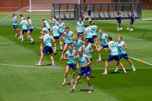 World Cup 2026 Greensboro, USA 20260611 Morten Thorsby and Martin Odegaard training with the Norwegian mens national soccer team at The University of North Carolina Greensboro UNCG Photo Fredrik Varfjell NTB Greensboro USA EDITORIAL USE ONLY RESTRICTED USE FOR BETTING COMPANIES  Copyright: xFredrikxVarfjellx xNTBx