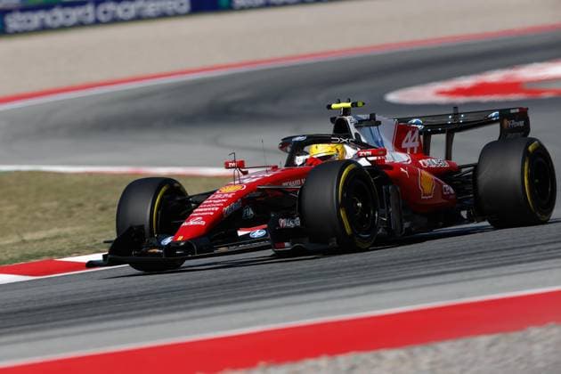 44 HAMILTON Lewis gbr , Scuderia Ferrari SF 26, action during the Formula 1 Barcelona Catalunya Grand Prix 2026, 7th round of the 2026 Formula One World Championship from June 12 to 14, 2026 on the Circuit de Barcelona Catalunya, in Montmelo, Spain Photo Hoch Zwei Montmelo Spain