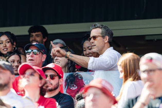 Ryan Reynolds supports Canada during the FIFA World Cup, WM, Weltmeisterschaft, Fussball game between Canada and Bosnia and Herzegovina at Toronto Stadium on June 12, 2026 in Toronto, Ontario, Canada Copyright: xCurtisxWongx xSPPx Sportspressphoto_SPR165579