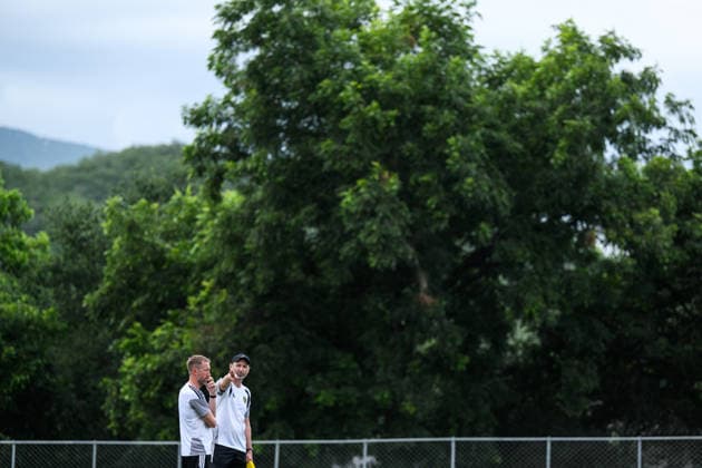 260614 Head coach Graham Potter and Assistant coach Andreas Georgson of the Swedish national football team at a training session during day 3 of the FIFA World Cup 2026 on June 14, 2026 in Monterrey Photo Joel Marklund BILDBYRAN kod JM PA1232 fotboll football soccer fotball vm fotbolls vm fotballs vm fotbolls vm 2026 fifa world cup 2026 träning practice training sverige sweden sverige a day 3 bbeng  Copyright: JOELxMARKLUND BB260614JM046