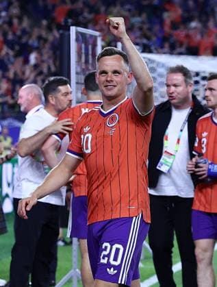 Lawrence Shankland of Scotland celebrates at full time Haiti v Scotland, 2026 FIFA World Cup, WM, Weltmeisterschaft, Fussball Group C, Football, Boston Stadium, Foxborough, Massachusetts, USA - 13 Jun 2026Foxborough Boston Stadium Massachusetts (MA) United States of America EDITORIAL USE ONLY No use with unauthorised audio, video, data, fixture lists, club league logos or live services. Online in-match use limited to 120 images, no video emulation. No use in betting, games or single club league player publications. Copyright: xMichaelxZemanek Shutterstockx 16924167cb