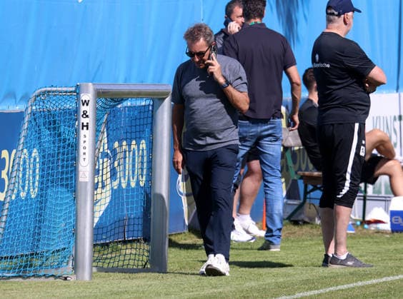 Soccer, Mens, Bavarian Regional League, 2026–2027 Season, TSV 1860 Munich, Training, Grünwalder Strasse 114 Gernot Mang, President of TSV 1860 Munich, talking on the phone, on his cell phone, phone, phone call,detected_source_language