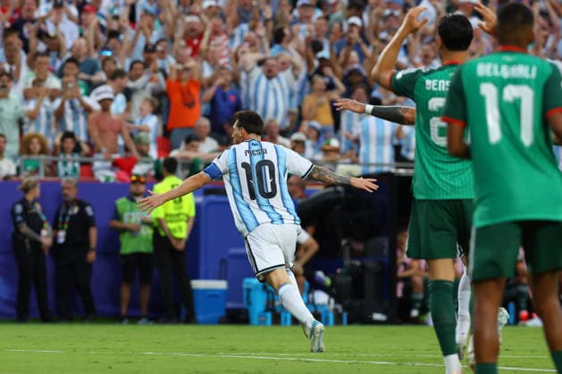 Argentinas forward Lionel Messi celebrates after scoring the teams first goal during the 2026 FIFA World Cup Group J match between Argentina and Algeria at Kansas City Stadium on June 15, 2026, in Kansas City, Missouri — Photo by Alejandro PAGNI PHOTOxPHOTO KANSAS CITY, UNITED STATES,detected_source_language Copyright: xALEJANDROxPAGNIx