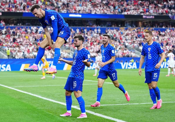 (260618) -- DALLAS, June 18, 2026 -- Players of Croatia celebrate their first goal by Martin Baturina (2nd L) during the group L match between England and Croatia at the 2026 FIFA World Cup, WM, Weltmeisterschaft, Fussball at the Dallas Stadium in Dallas, the United States, on June 17, 2026. ) (SP)U.S.-DALLAS-FOOTBALL-FIFA WORLD CUP-GROUP L-ENG VS CRO JiaxHaocheng 