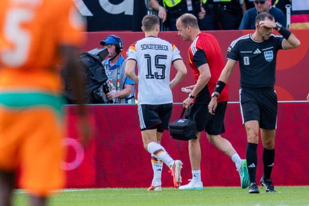 2026 FIFA World Cup, Group E, Match 2, Germany vs. Ivory Coast, June 20, 2026, at Toronto Stadium, Toronto; Nico Schlotterbeck (Germany) – injury, treatment, injured,detected_source_language Copyright: xBahhoxKarax
