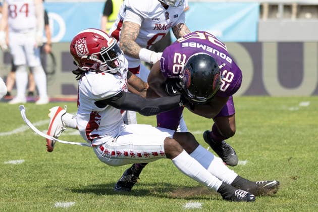 EFA European Football Alliance Frankfurt Galaxy vs. Prague Lions, June 21, 2026 Ken Hike Jr. (Prague Lions) makes a tackle, stopping Antony Marvyn Bouembe (Frankfurt Galaxy) from running. Frankfurt Galaxy 26, Frankfurt Galaxy vs. Prague Lions, Frankfurt, PSD Bank Arena, June 21, 2026,detected_source_language Copyright: xBEAUTIFULxSPORTS Gawlikx