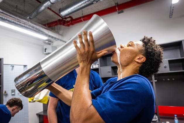 Basketball Munich, June 21, 2026; 2025–2026 Season; EasyCredit BBL 1 Bundesliga Playoffs; Finals, Game 5, Men’s, Men’s FC Bayern Munich vs. Alba Berlin Alba Berlin wins Game 5, 84–81, and is the 2026 German Champion. Jack Kayil of Alba Berlin, No. 07, celebrates,detected_source_language