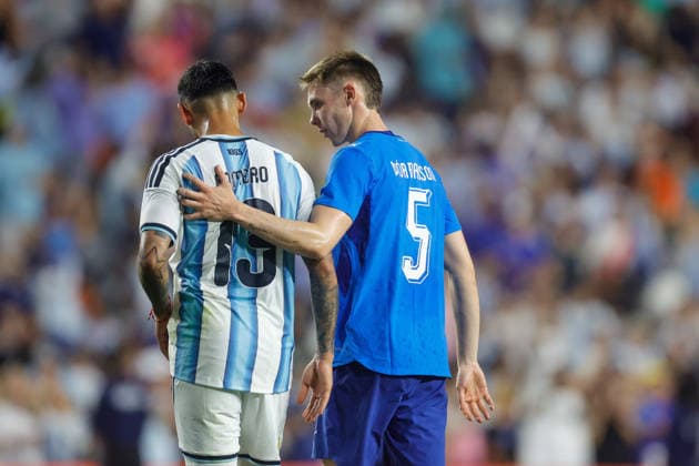 AUBURN, USA - JUNE 09: Gisli Thordarson 5 of Iceland greets Cristian Romero 13 of Argentina after a football friendly match at Jordan-Hare Stadium in Auburn, USA. Copyright: xStewxMilnexx xSPPx Sportspressphoto_SPR175922