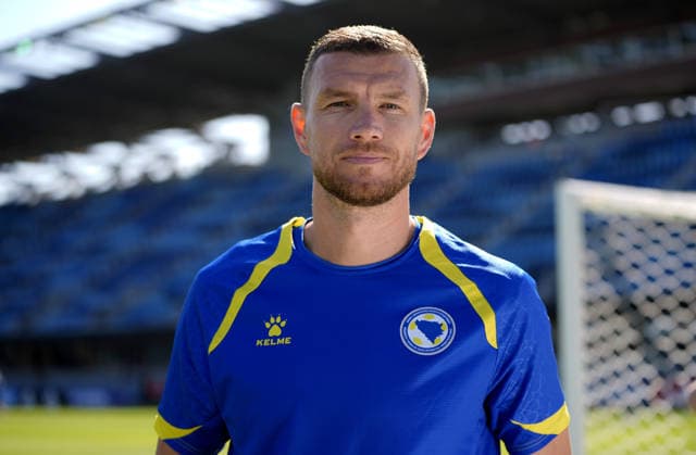 Football: Edin Dzeko retires from the Bosnian national team – archive footage