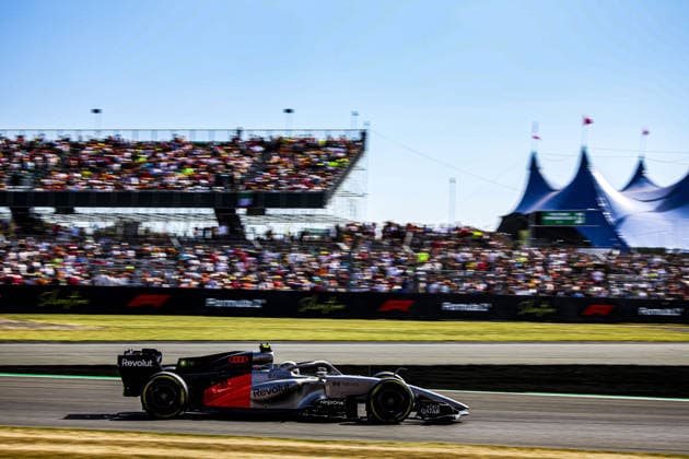 IPA86359330 - (5) Gabriel Bortoleto (BRA) - Audi Revolut F1 Team - Audi AR01 - Audi during the Sprint Qualifying session of the 2026 Formula 1 Lenovo British Grand Prix at the Silverstone Circuit in Silverstone, United Kingdom. Round 11 of the 2026 FIA Formula One World Championship, WM, Weltmeisterschaft held July 3–5, 2026. Silverstone Circuit, home of the British Grand Prix and the birthplace of the Formula 1 World Championship in 1950, hosts a Sprint weekend for Round 11. This event weekend features the F1 Sprint format, with a Sprint Shootout and Sprint Race in addition to the standard qualifying session and Grand Prix. During the 2026 Formula 1 Lenovo British Grand Prix—Round 11—at the Silverstone Circuit, Formula 1 Championship, on July 3, 2026 Copyright: xPaulxFosterx xAlessioxDexMarcox xAvens-images.com AvensImages IPAxSportx xx 86359330
